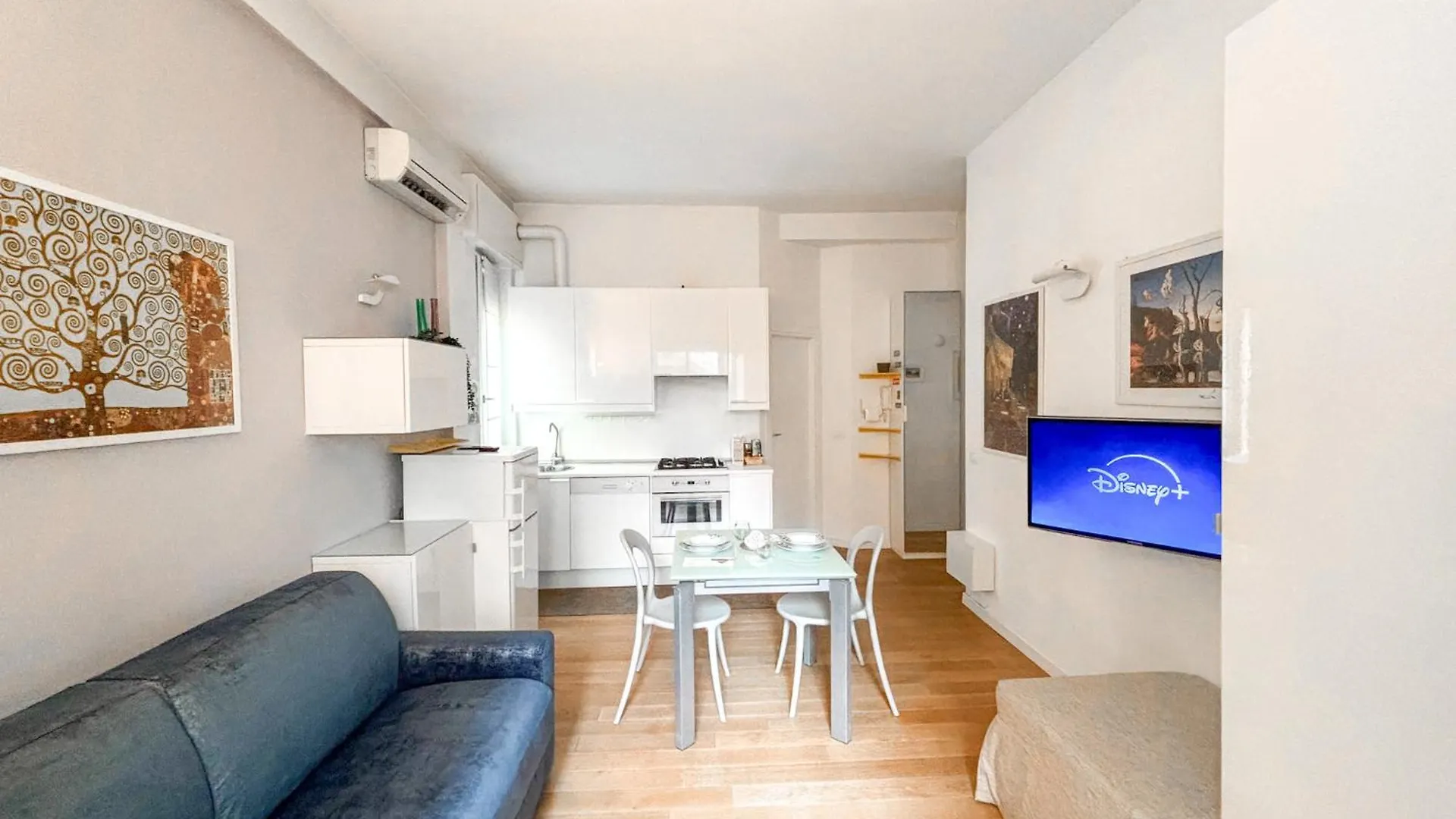 Private Parking - Monolocale Sul Naviglio Apartment Milan